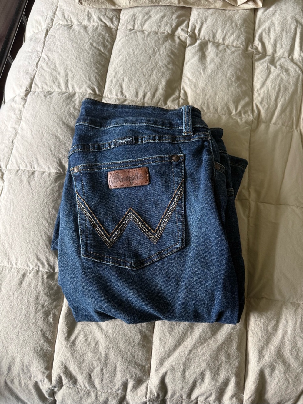 Wrangler Dark Blue Denim Jeans worn a few times